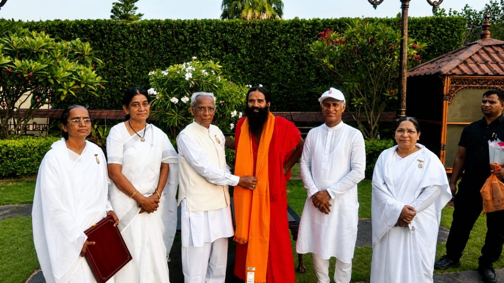 Meeting Yoga Guru Baba Ramdev Ji at Vijayawada Nature Cure Centre